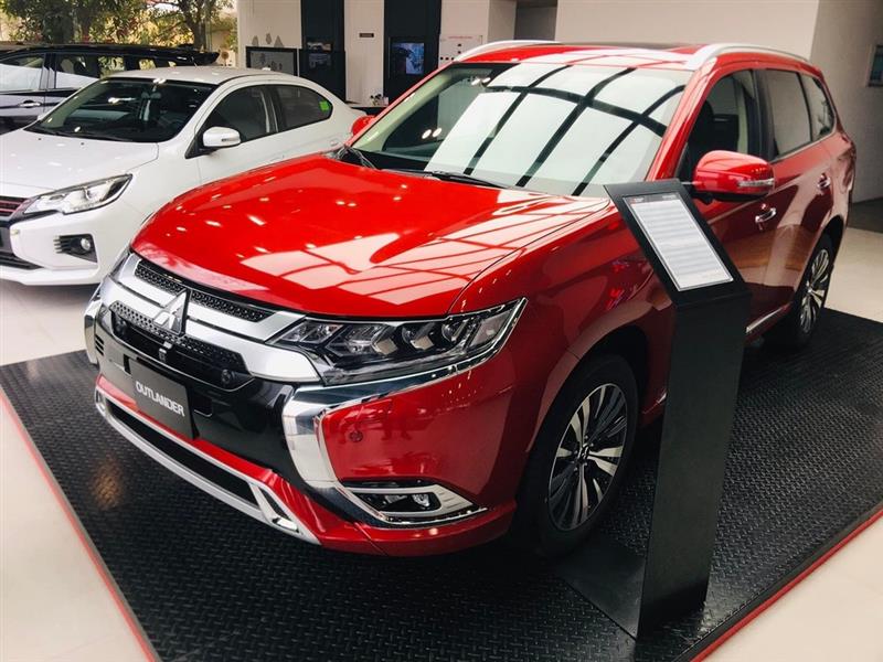 Kích cầu sau Tết, Mitsubishi ưu đãi cho mọi mẫu xe trong tháng 2/2023, cao nhất lên tới 68 triệu đồng